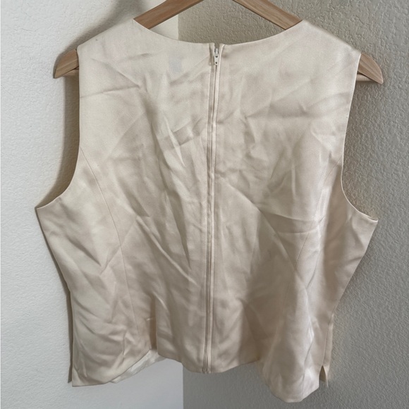 Linda Allard Ellen Tracy cream ivory silk sleeveless back zip Top blouse size 16 - Picture 4 of 7